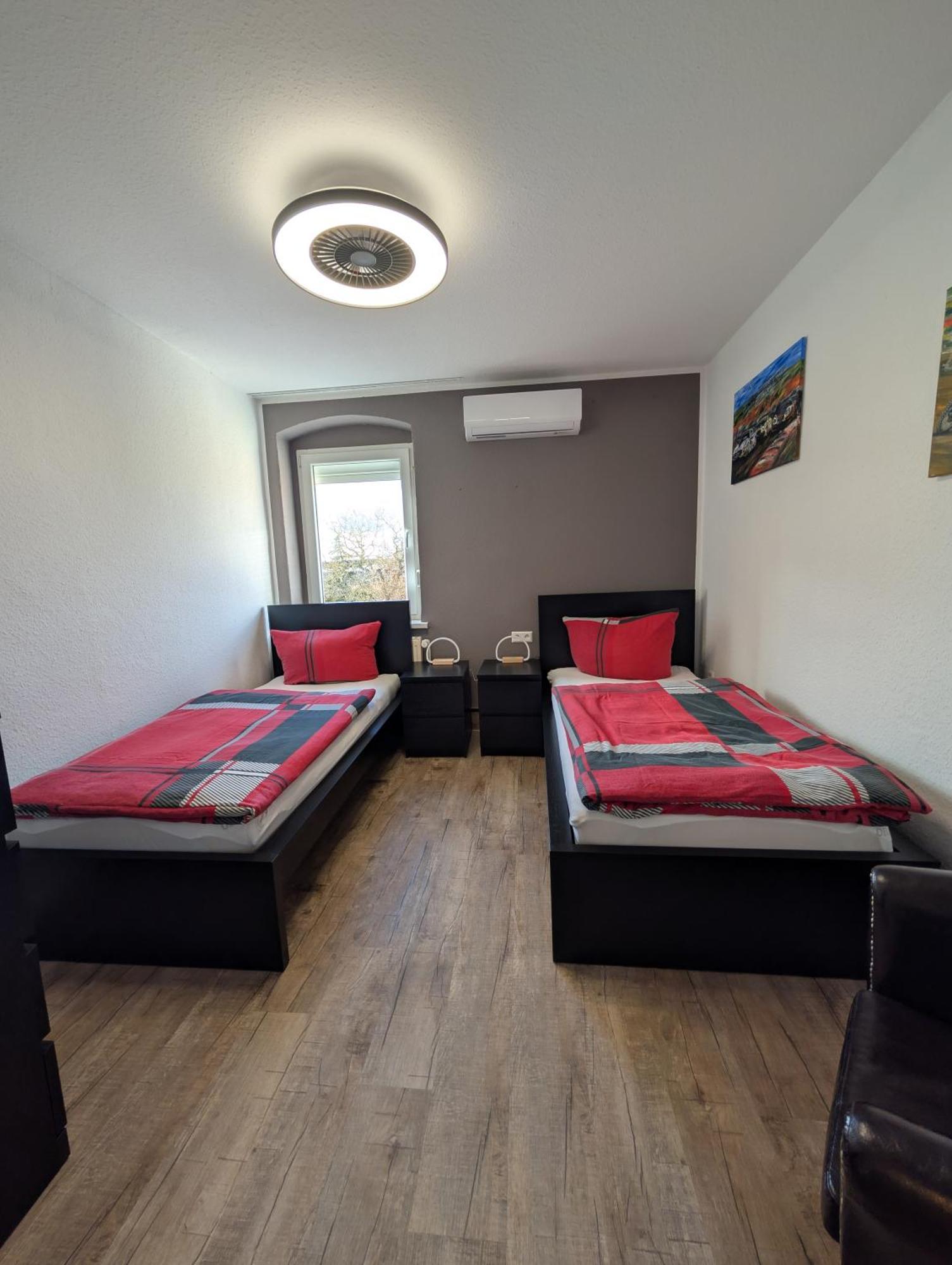 Richter Apartments Finsterwalde Mit Klimaanlage Εξωτερικό φωτογραφία
